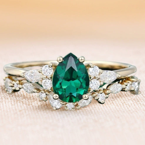 Pear Shaped Lab Emerald Engagement Wedding Ring Set