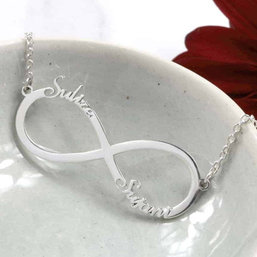 đ„Infinity Love Name Necklace