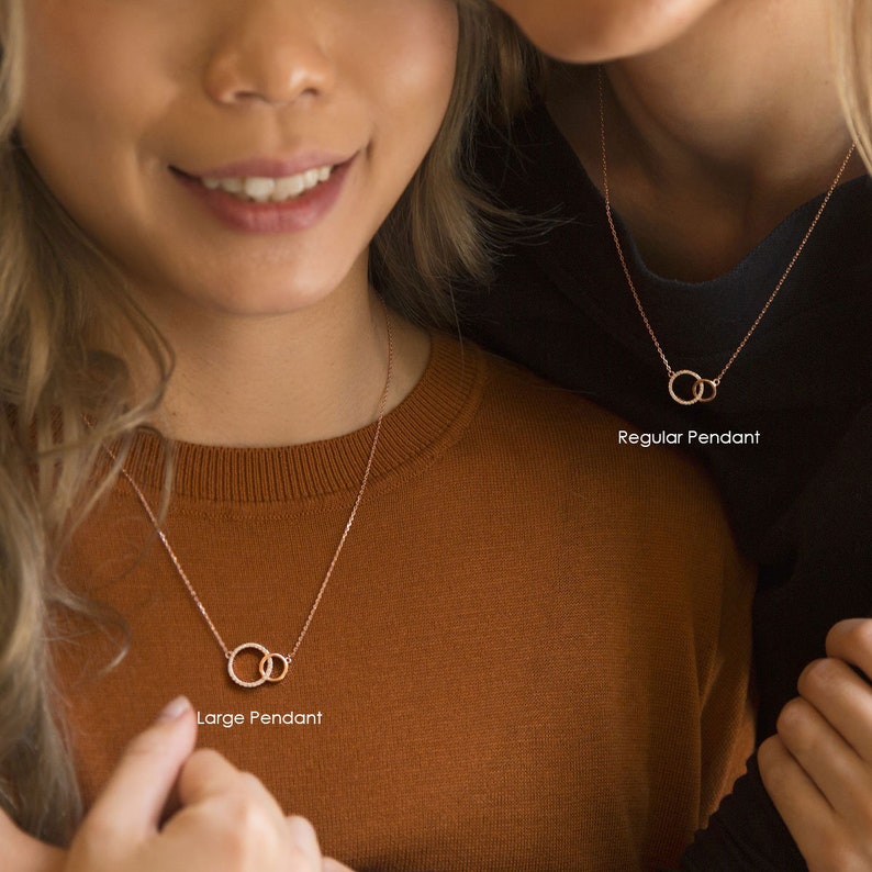 Mother Daughter Interlocking Ring Bracelet