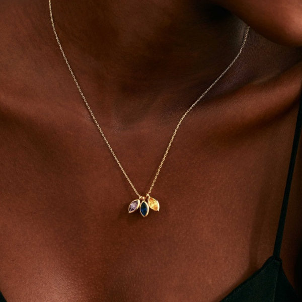Collier personnalisé avec pierre de naissance en feuille d'or