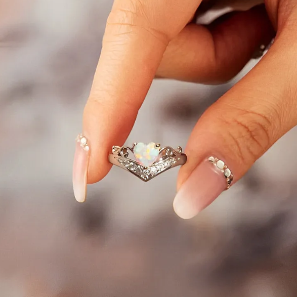 S925 Let Them Heart Crown Opal Ring