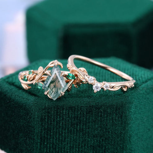 Kite Cut Moss Agate Bridal Ring Set