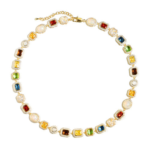 Collier de pierres précieuses glacées ❄️ 
