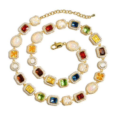 Collier de pierres précieuses glacées ❄️ 