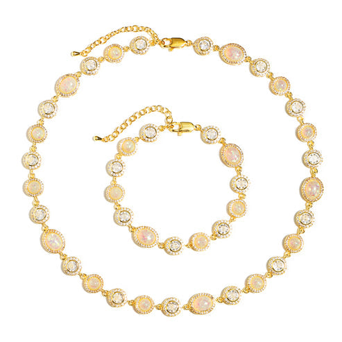 Collier de pierres précieuses glacées ❄️ 