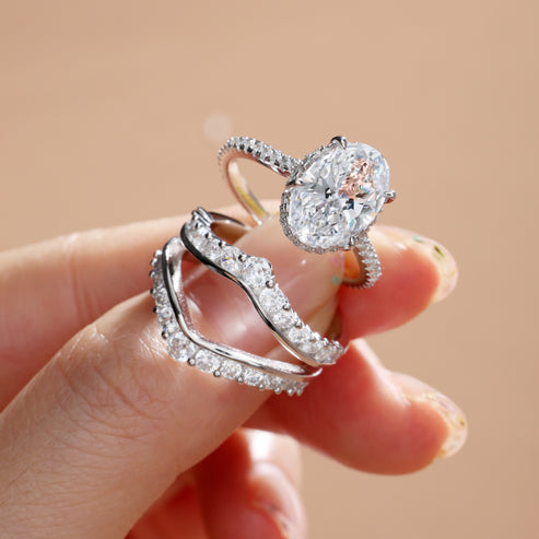 Exclusive Oval Cut Ring Set