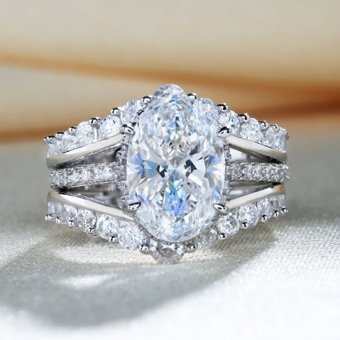 Exclusive Oval Cut Ring Set