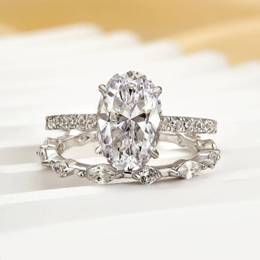 Oval Cut Engagement & Wedding Band Set