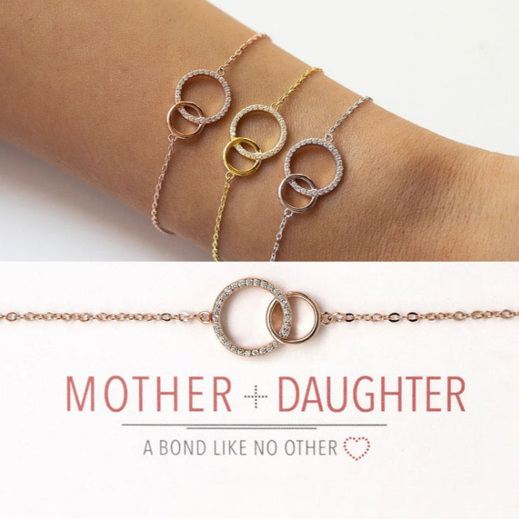 Bracelet à anneaux entrelacés mère-fille 